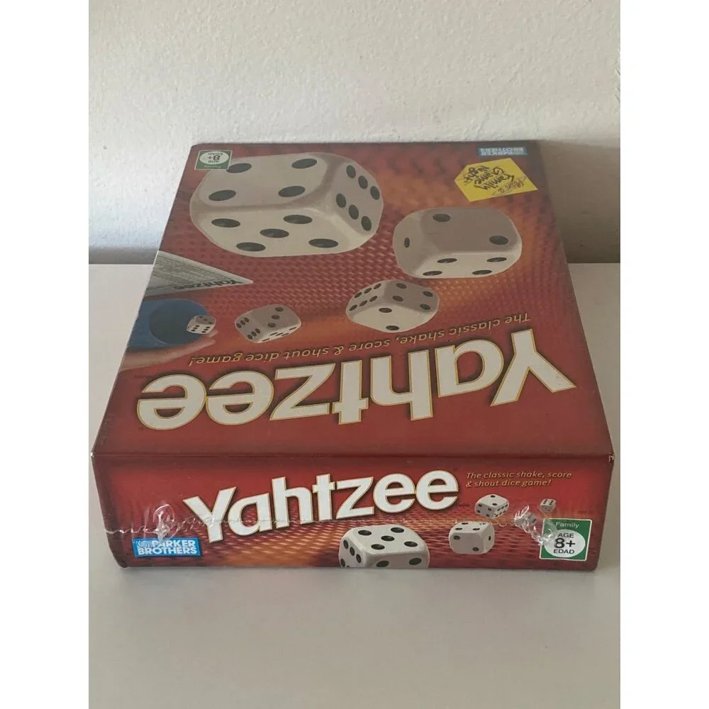 Yahtzee Game Hasbro Milton Bradley Parker Bros 2005 Brand New Factory Sealed